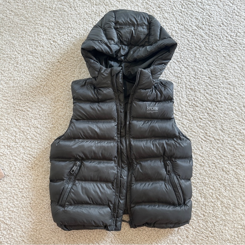 Zara Kids Black Hooded Puffer Vest size 6-7 Unisex